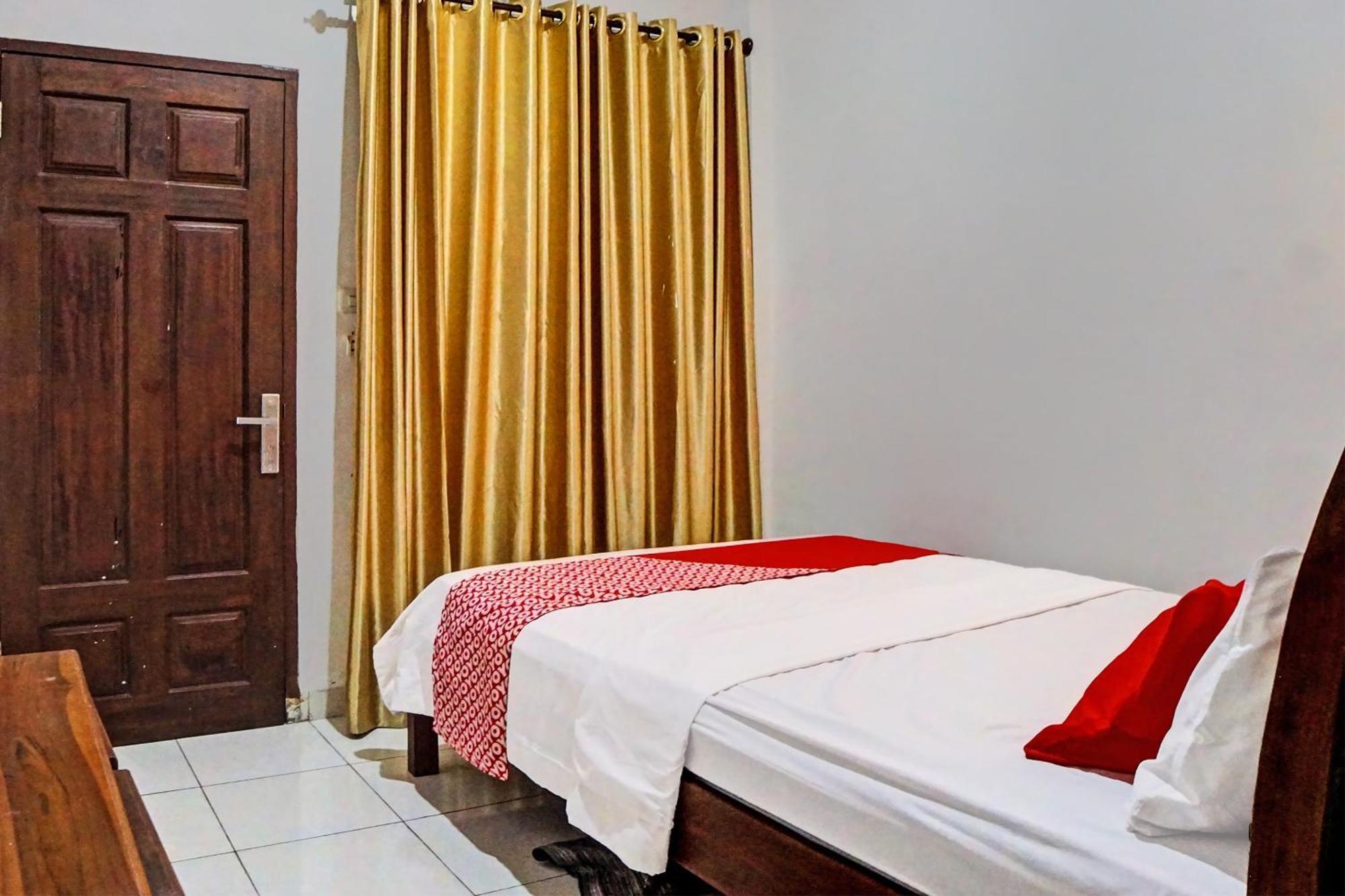 Oyo 92638 Jr Residence Syariah Medan Dış mekan fotoğraf
