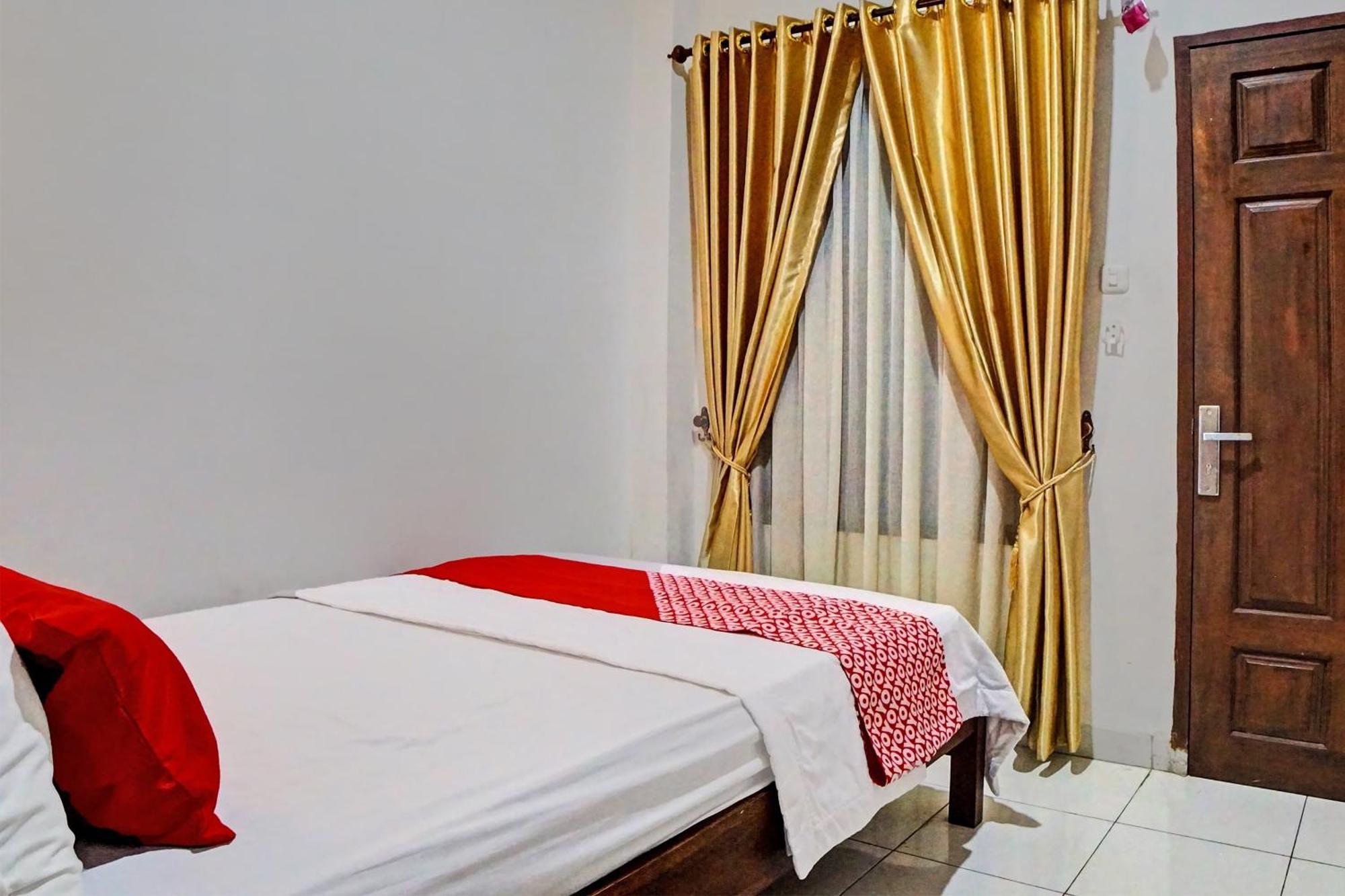 Oyo 92638 Jr Residence Syariah Medan Dış mekan fotoğraf